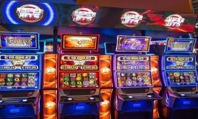 Free vs.</p>how to cash out on slotomania<p>Real Slot Machines — Know the difference